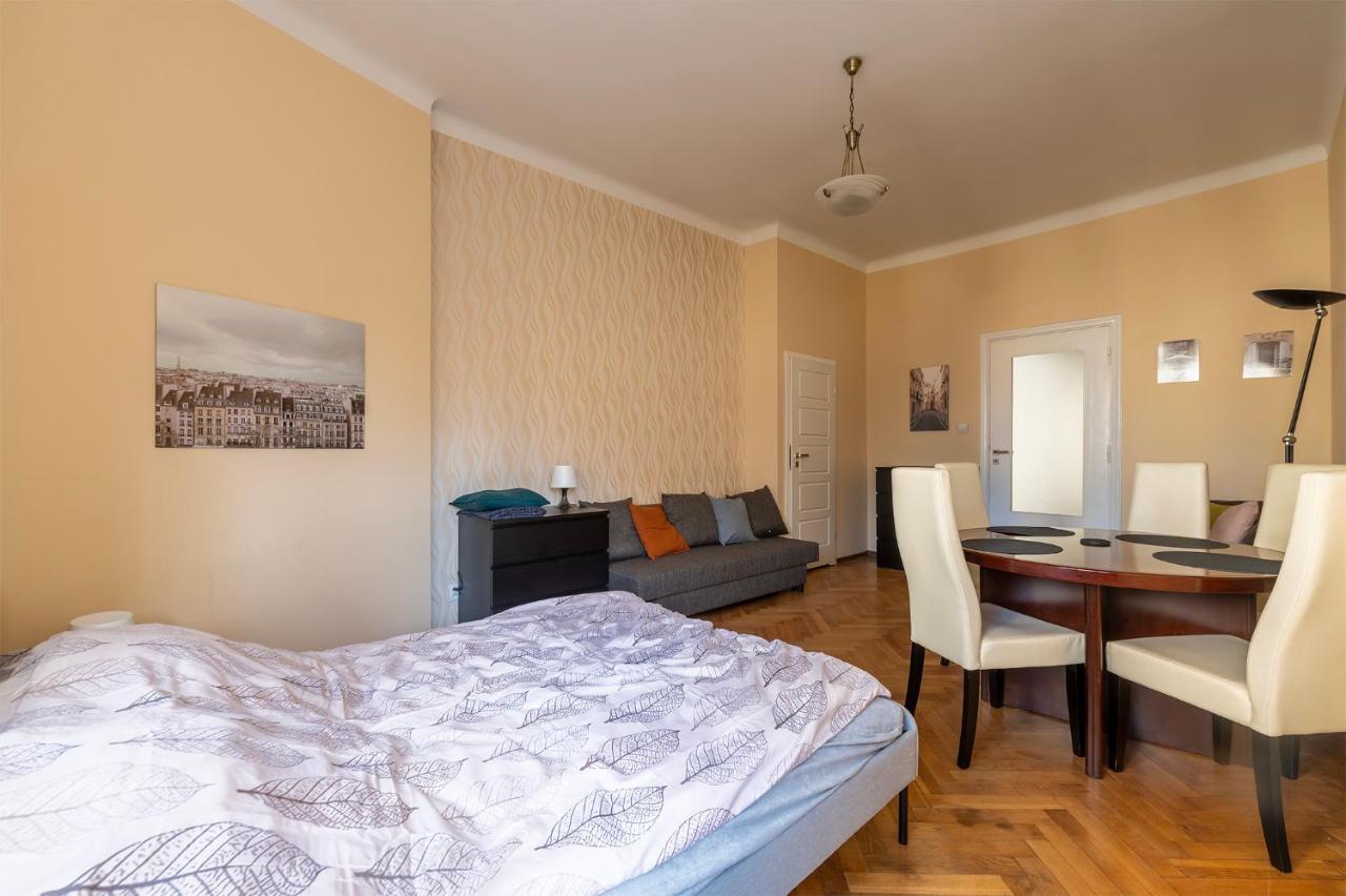 The Essence Of Apartment Lodz (Lodz)
